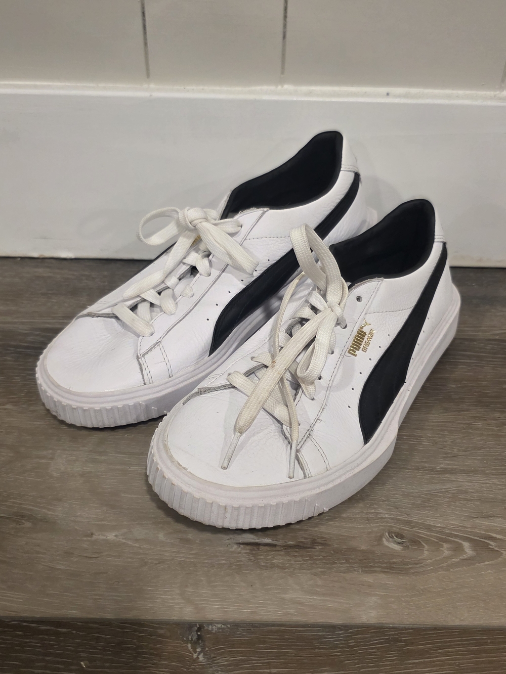 Puma Breaker Leather Sneakers White Black Gold Unisex US 7.5 EUR 40